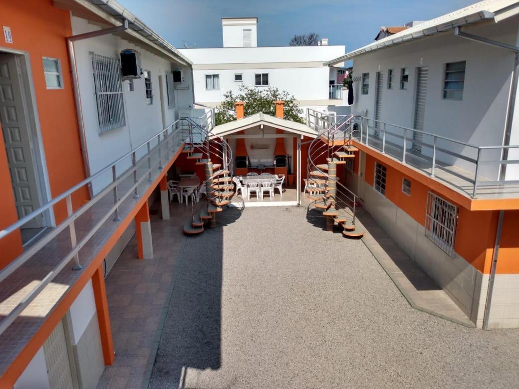 Kits Completas Ataide'S Apartment Florianopolis Exterior photo